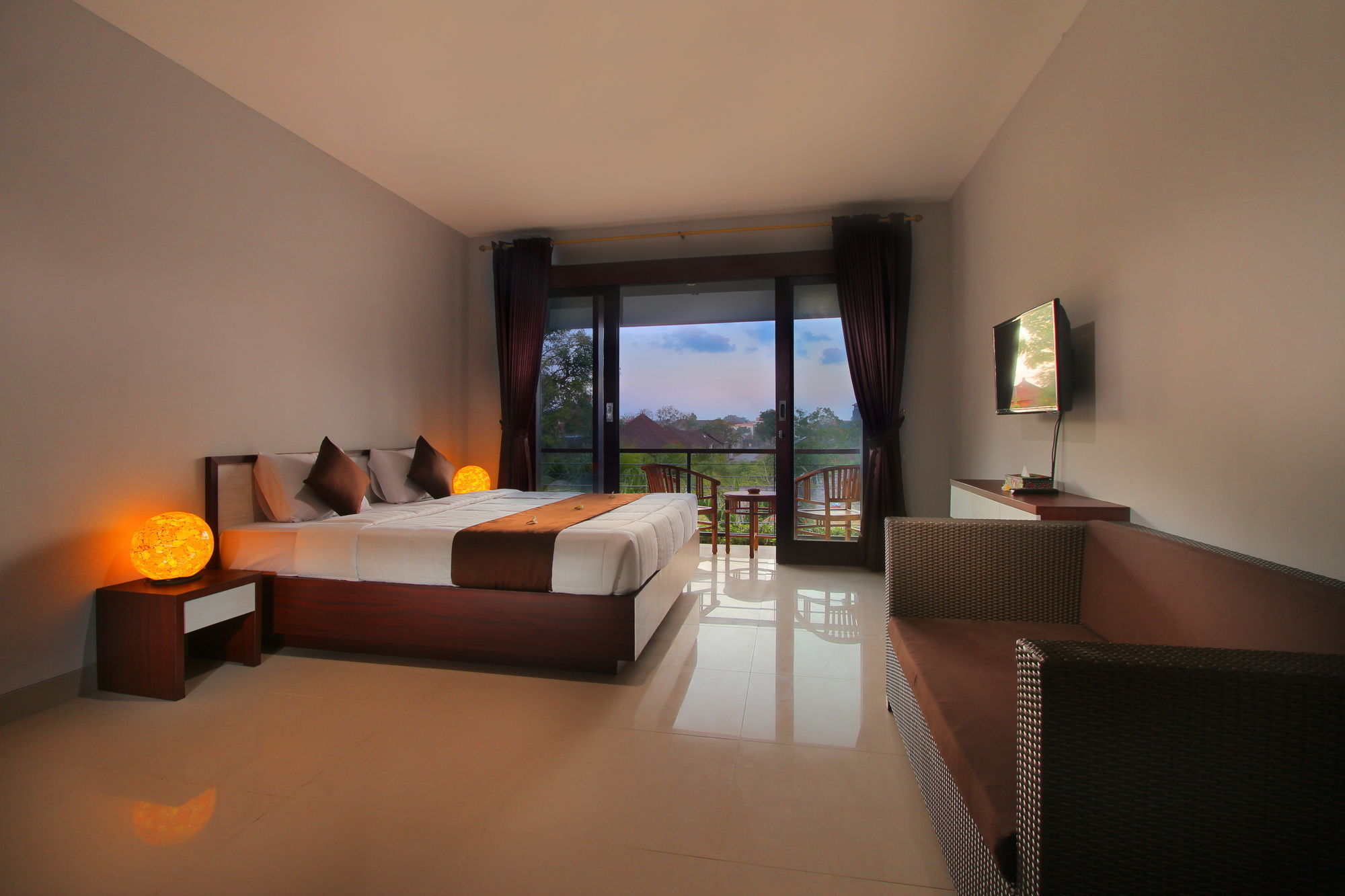 Srikandi Inn Kuta Selatan Kültér fotó