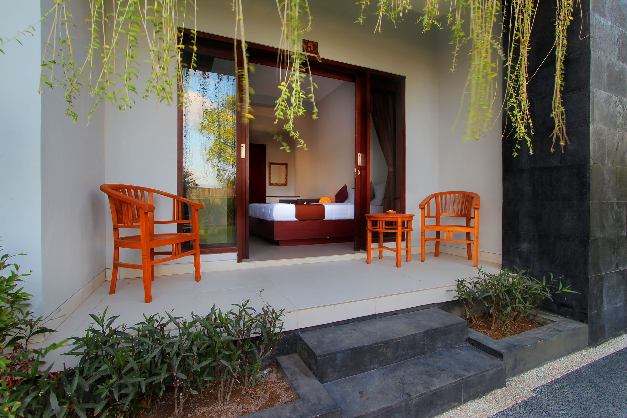 Srikandi Inn Kuta Selatan Kültér fotó